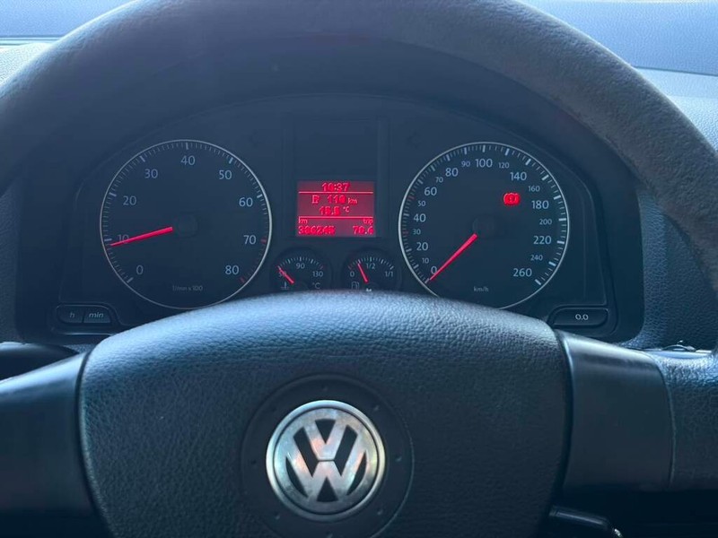 Volkswagen Golf - Authentique Autos - Image 16