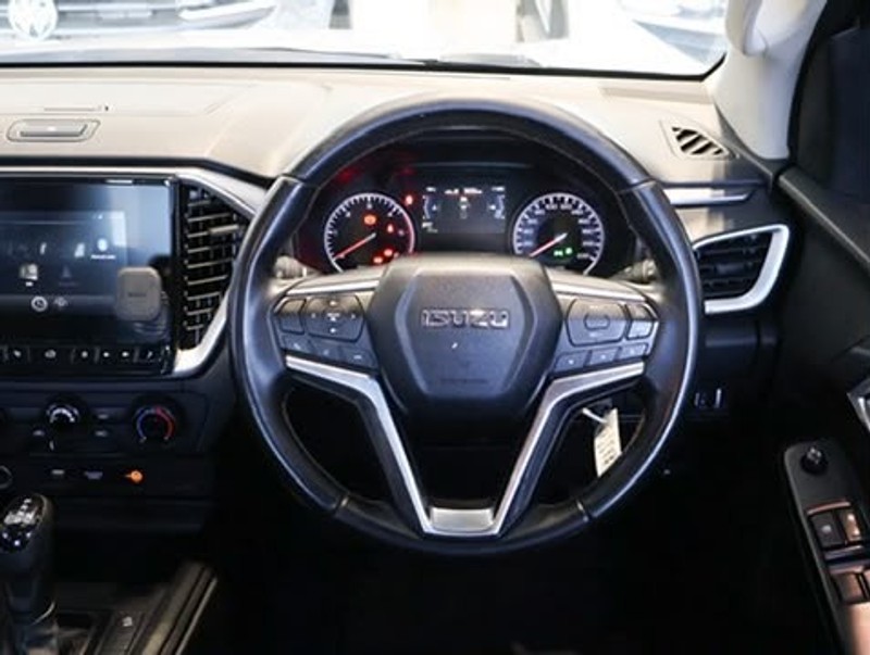 Isuzu D-Max - Hatfield VW Melrose Arch - Image 5