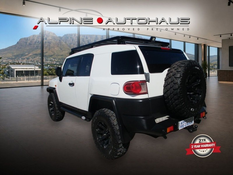Toyota Land Cruiser - Alpine Autohaus - Image 3