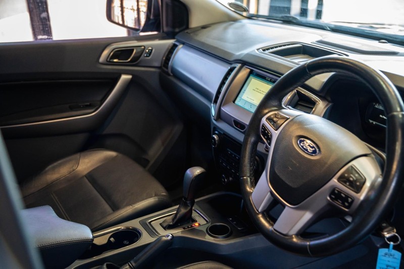 Ford Everest - Bruma Nissan - Image 11