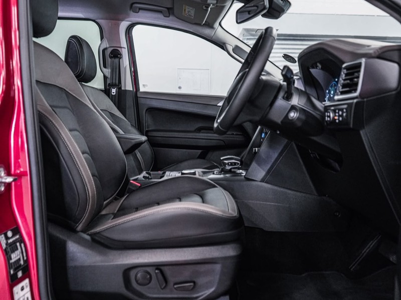 Volkswagen Amarok - Chery Waterfall - Image 19