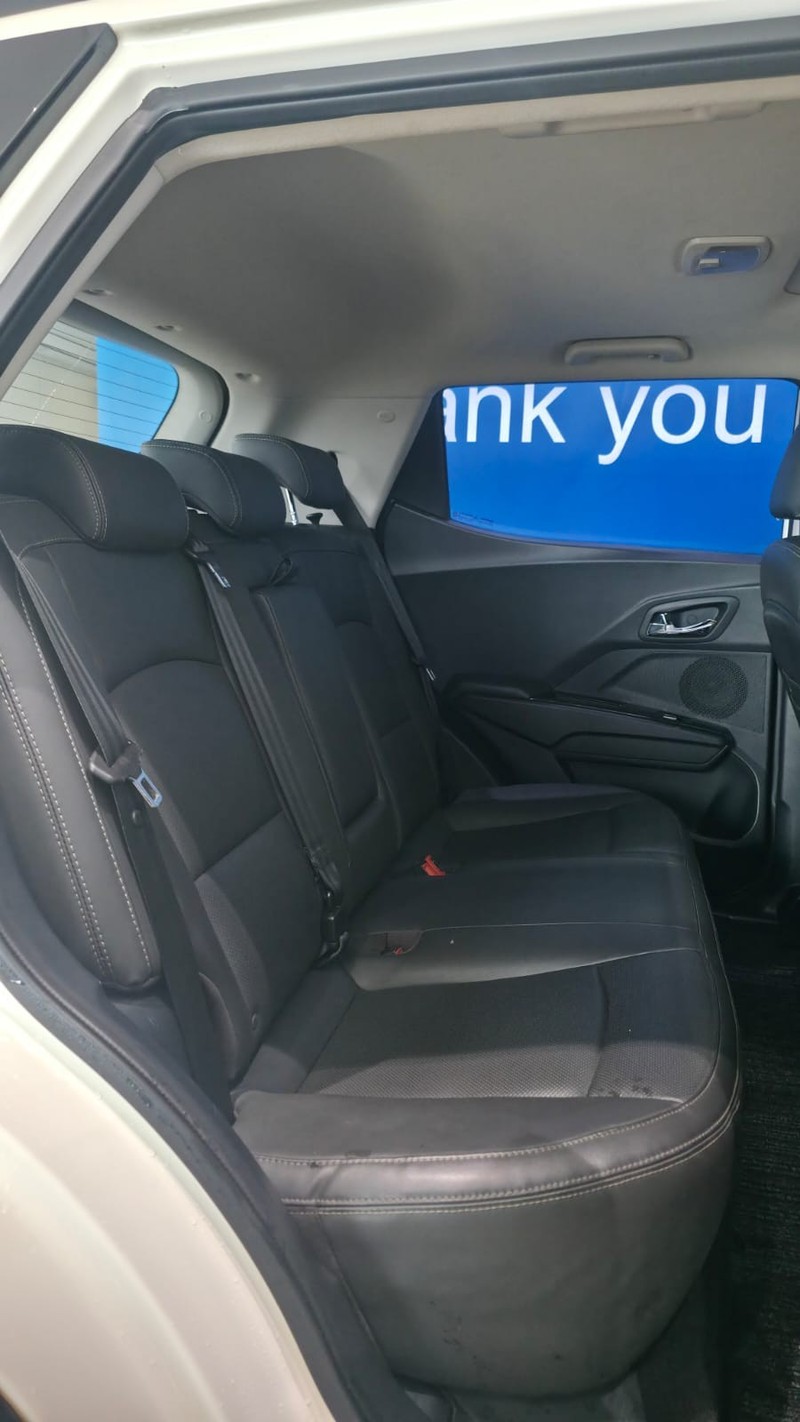Mahindra XUV300 - Ford Amanzimtoti - Image 17