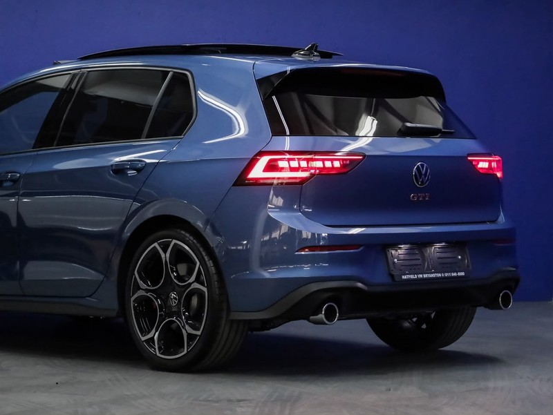 Volkswagen Golf - Hatfield VW Bryanston - Image 20