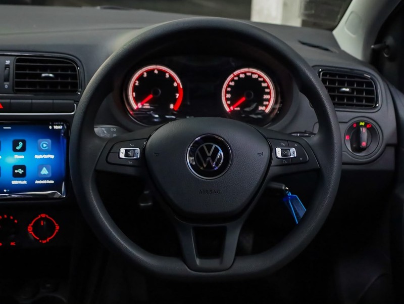 Volkswagen Polo Vivo - Hatfield VW Bryanston - Image 9