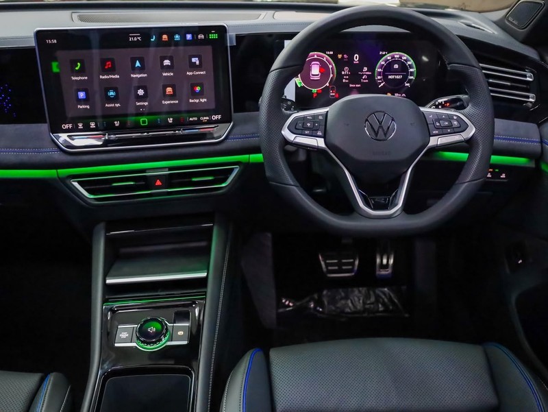 Volkswagen Tiguan - Hatfield VW Bryanston - Image 12