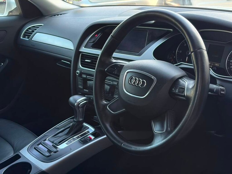 Audi A4 - Authentique Autos - Image 8