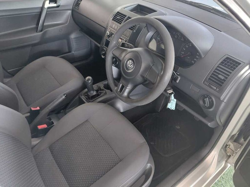 Volkswagen Polo Vivo - Stiaan Autos (Pty) Ltd - Image 7