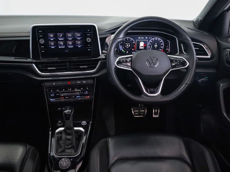 Volkswagen T-Roc - Hatfield VW Bryanston - Image 18