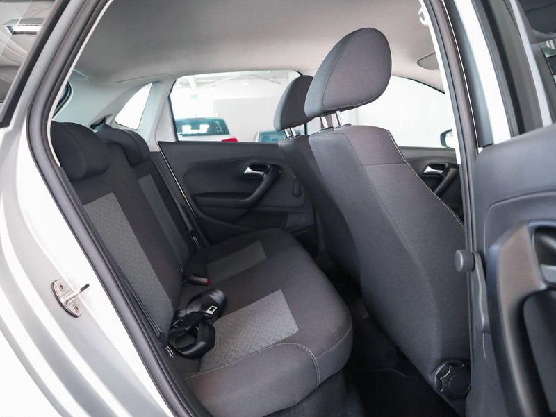 Volkswagen Polo Vivo - Hatfield VW Bryanston - Image 16