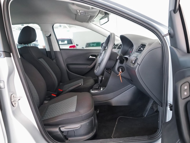 Volkswagen Polo Vivo - Hatfield VW Bryanston - Image 11