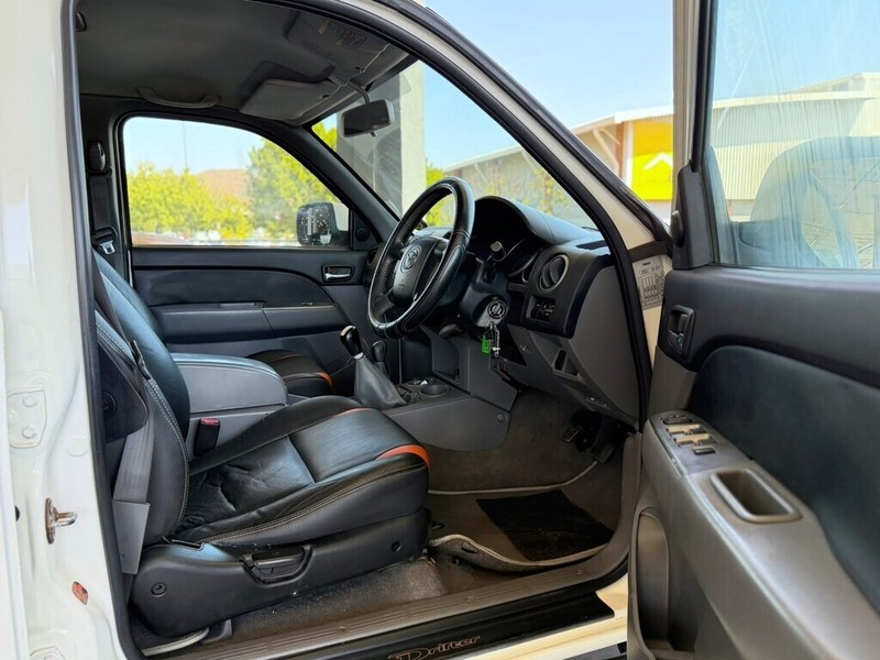 Mazda BT-50 - Bakwena Auto Sales - Image 15