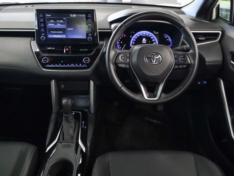 Toyota Corolla Cross - Geely Sandton - Image 12