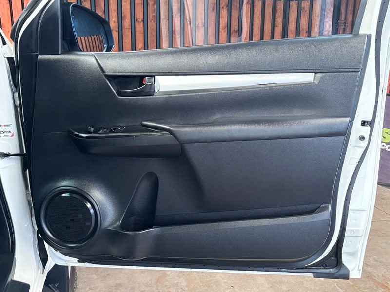 Toyota Hilux - We Buy Bakkies - Image 12