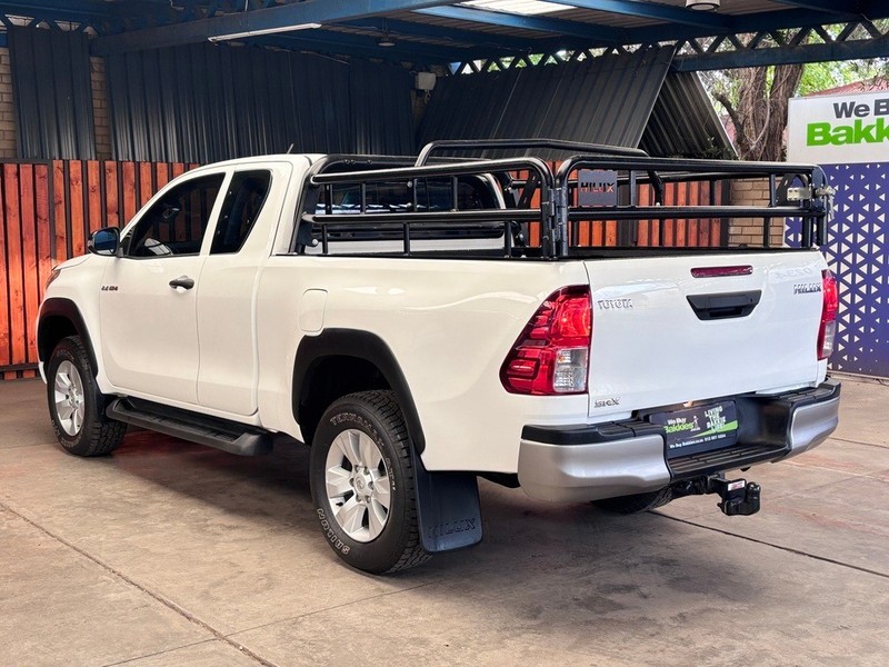 Toyota Hilux - We Buy Bakkies - Image 10