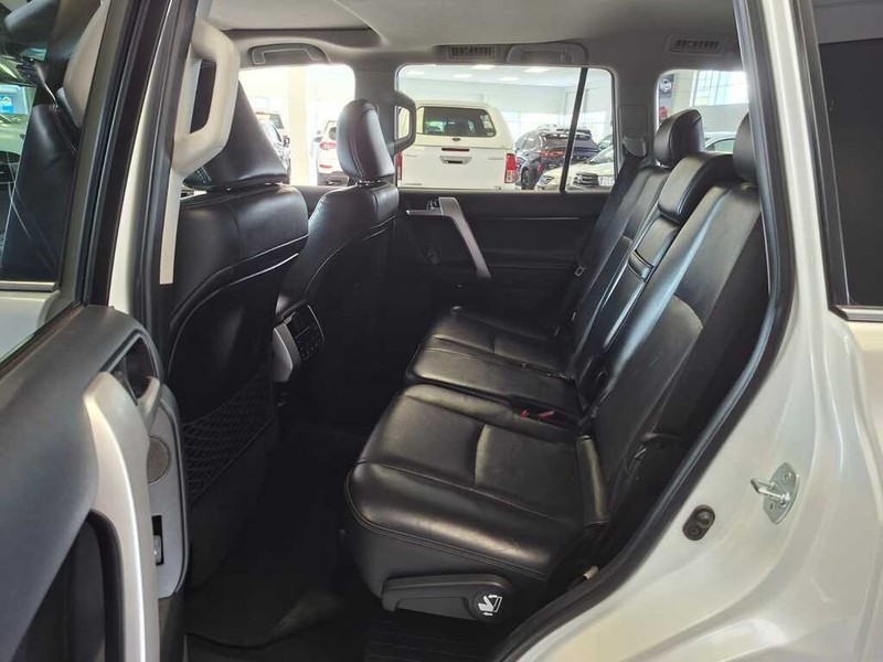 Toyota Land Cruiser Prado - Cargen Auto - Image 9