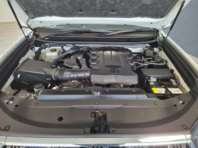 Toyota Land Cruiser Prado - Cargen Auto - Image 14