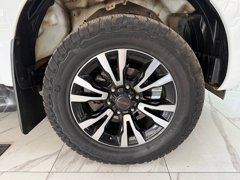 Isuzu D-Max - Stargate Auto - Image 13