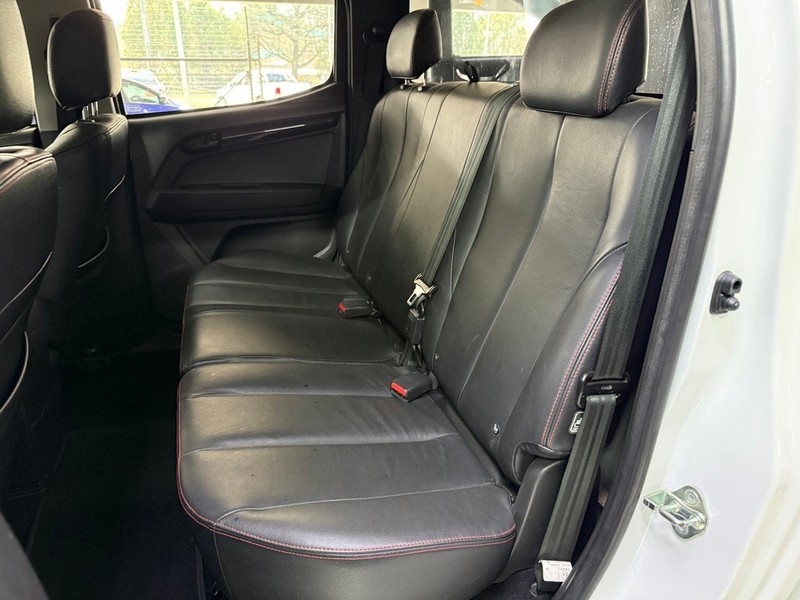 Isuzu D-Max - Stargate Auto - Image 11