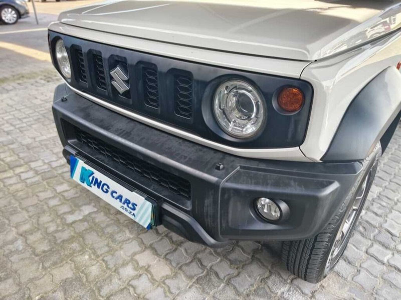 Suzuki Jimny - King Cars Bellville/Vredekloof - Image 20
