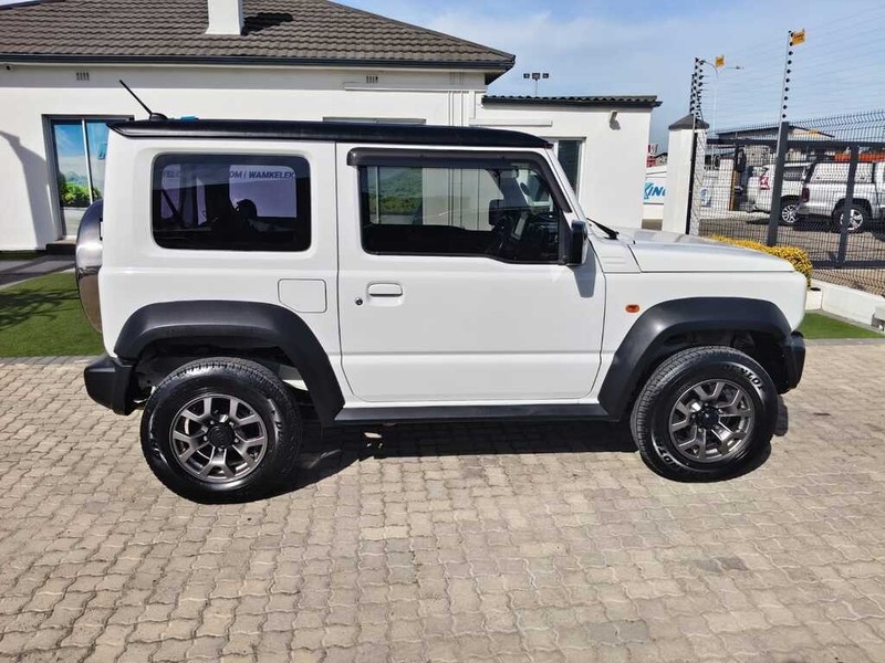Suzuki Jimny - King Cars Bellville/Vredekloof - Image 8