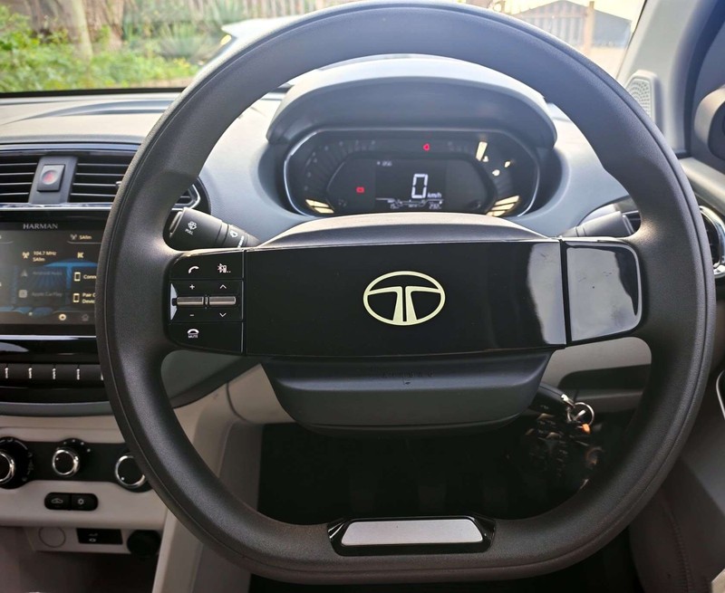 Tata Tiago - Weskaap Motors - Image 11