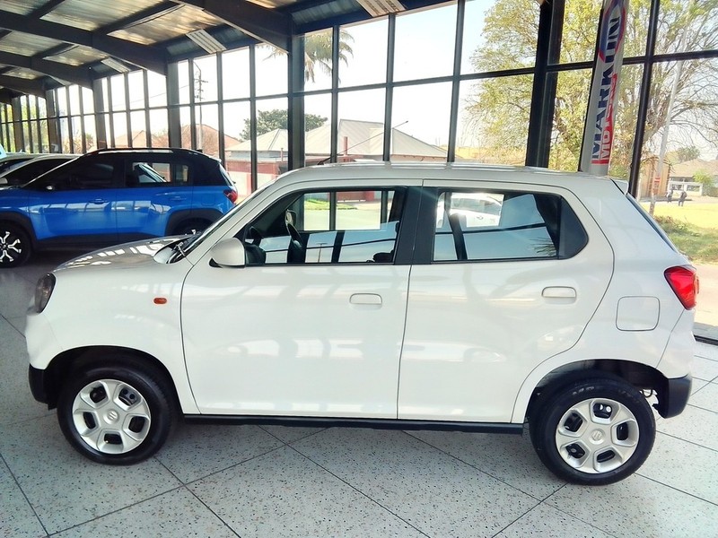 Suzuki S-Presso - Markon Motors - Image 7