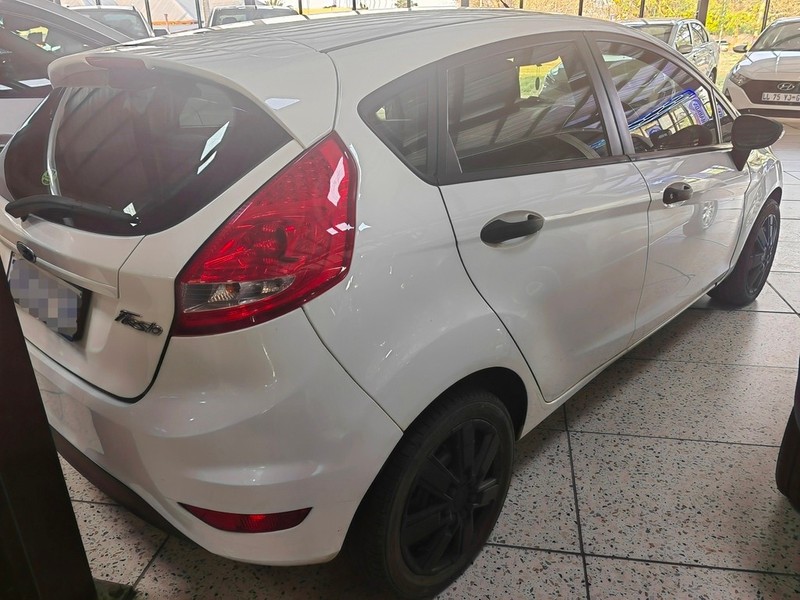 Ford Fiesta - Markon Motors - Image 3