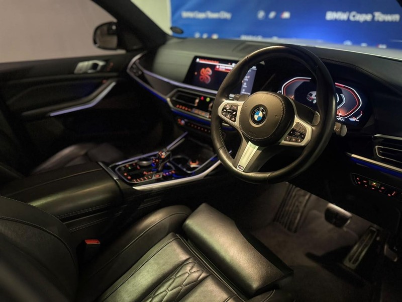 BMW X7 - BMW Cape Town City - Image 10