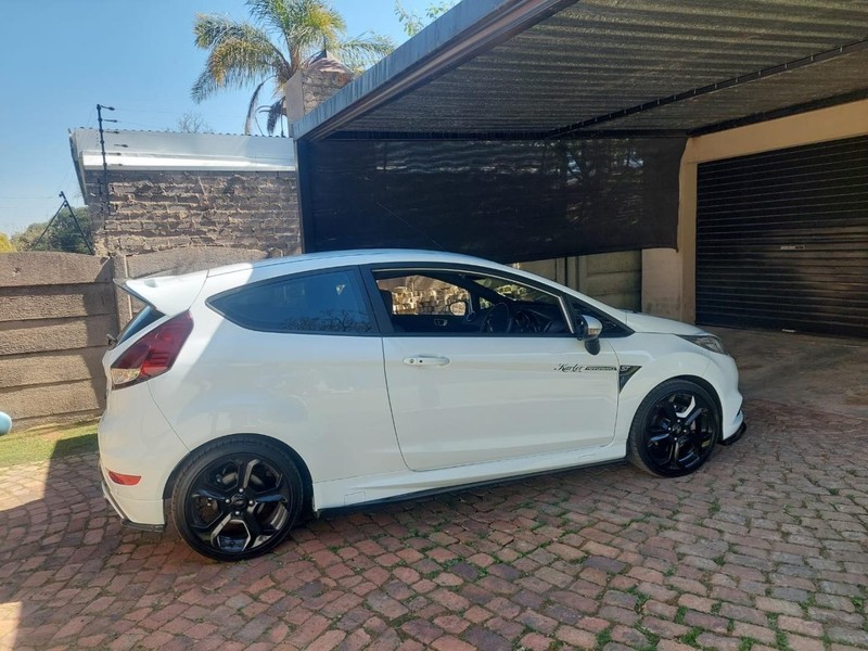 Ford Fiesta - Mit Mak Motors - Image 5