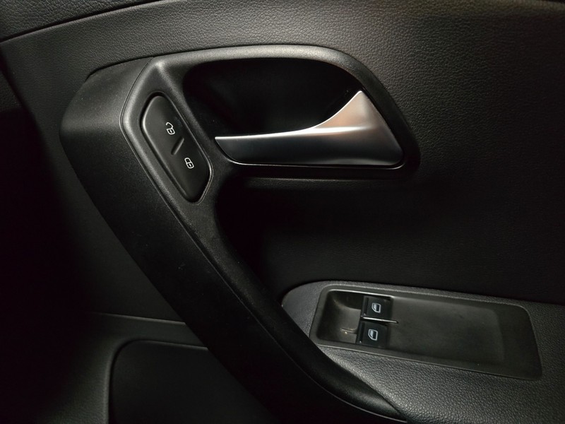 Volkswagen Polo Vivo - Hatfield VW Northcliff - Image 15