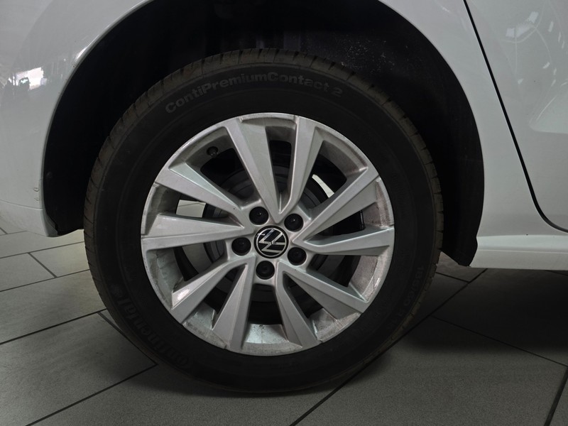 Volkswagen Polo Vivo - Hatfield VW Northcliff - Image 5