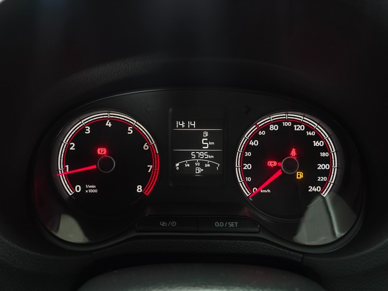Volkswagen Polo Vivo - Hatfield VW Northcliff - Image 17