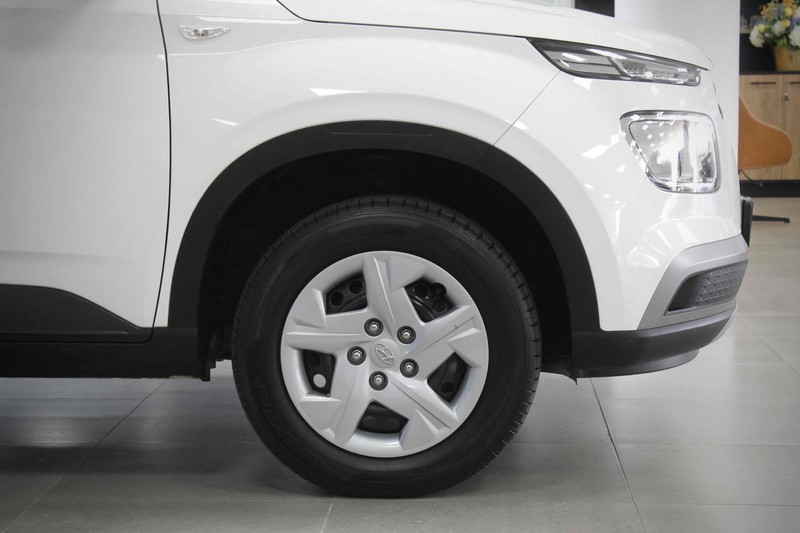Hyundai Venue - Jetour Cape Gate - Image 14