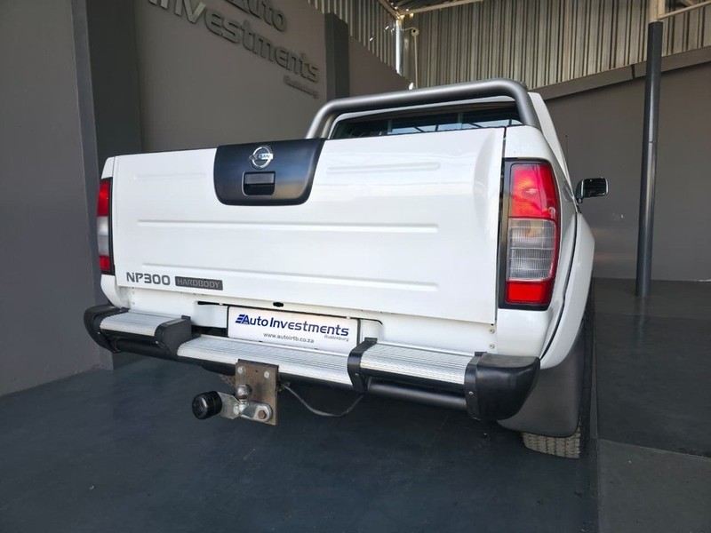 Nissan NP300 Hardbody - Auto Investments Rustenburg - Image 6