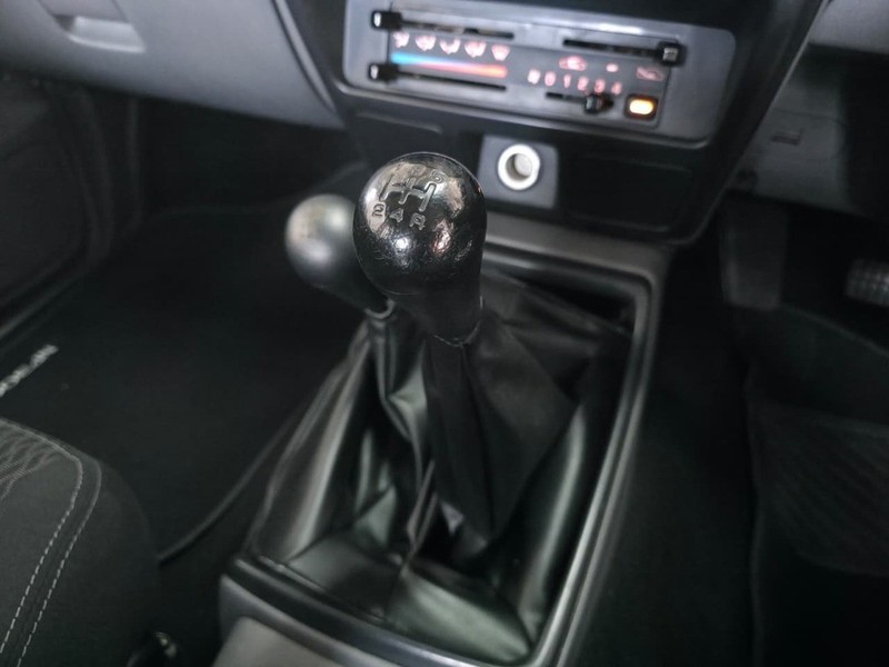 Nissan NP300 Hardbody - Auto Investments Rustenburg - Image 16