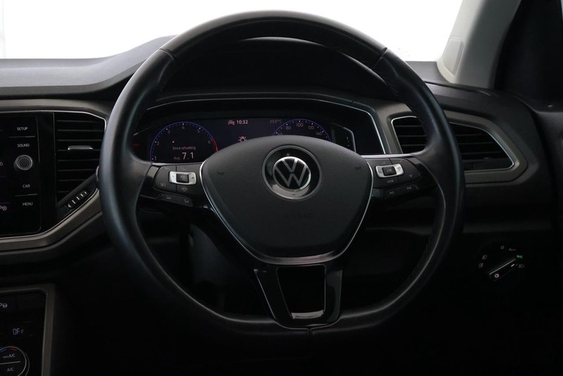 Volkswagen T-Roc - Audi Centre Hatfield - Image 16