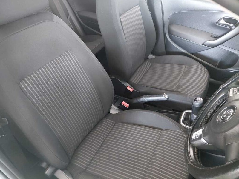 Volkswagen polo sedan - Stiaan Autos (Pty) Ltd - Image 8