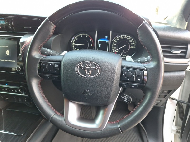 Toyota Fortuner - Nic Bottari Toyota - Image 6