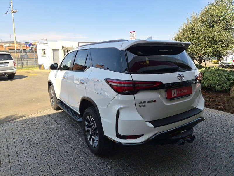 Toyota Fortuner - Nic Bottari Toyota - Image 18