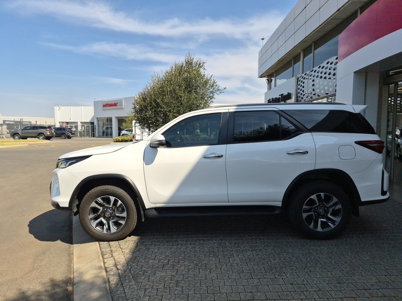 Toyota Fortuner - Nic Bottari Toyota - Image 19