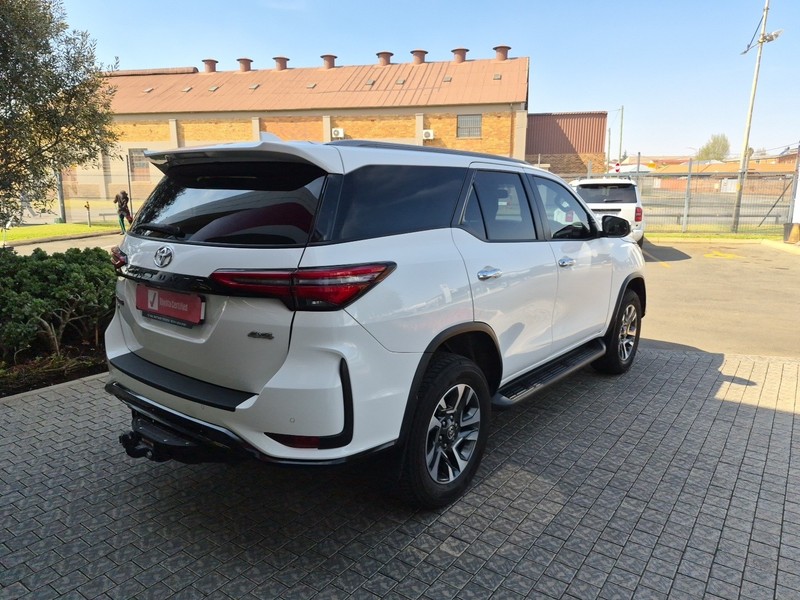 Toyota Fortuner - Nic Bottari Toyota - Image 21