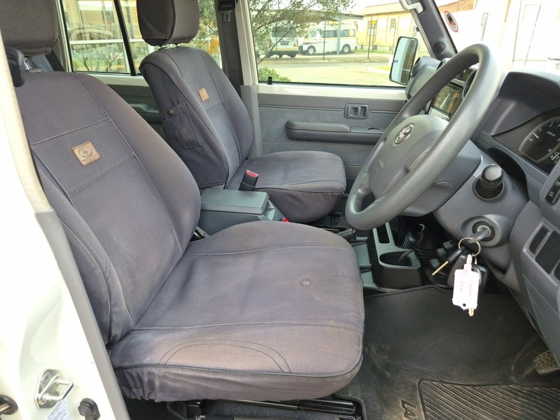 Toyota Land Cruiser - Nic Bottari Toyota - Image 10