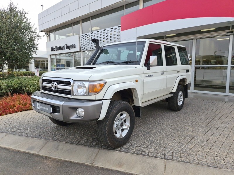 Toyota Land Cruiser - Nic Bottari Toyota - Image 14