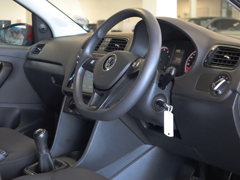 Volkswagen Polo Vivo - Hatfield VW Rivonia - Image 24