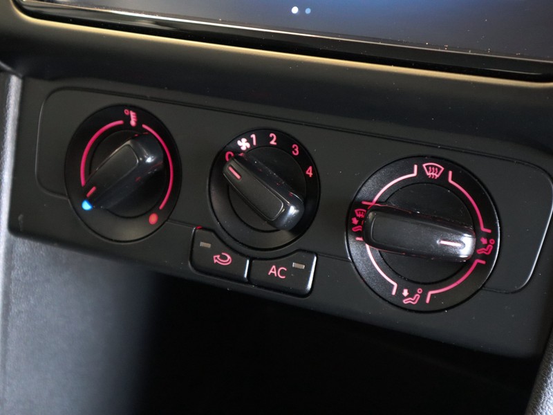 Volkswagen Polo Vivo - Hatfield VW Rivonia - Image 22