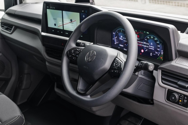Volkswagen Transporter - Hatfield VW Commercial - Image 8