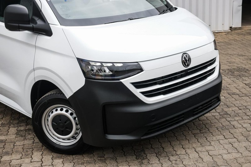 Volkswagen Transporter - Hatfield VW Commercial - Image 5
