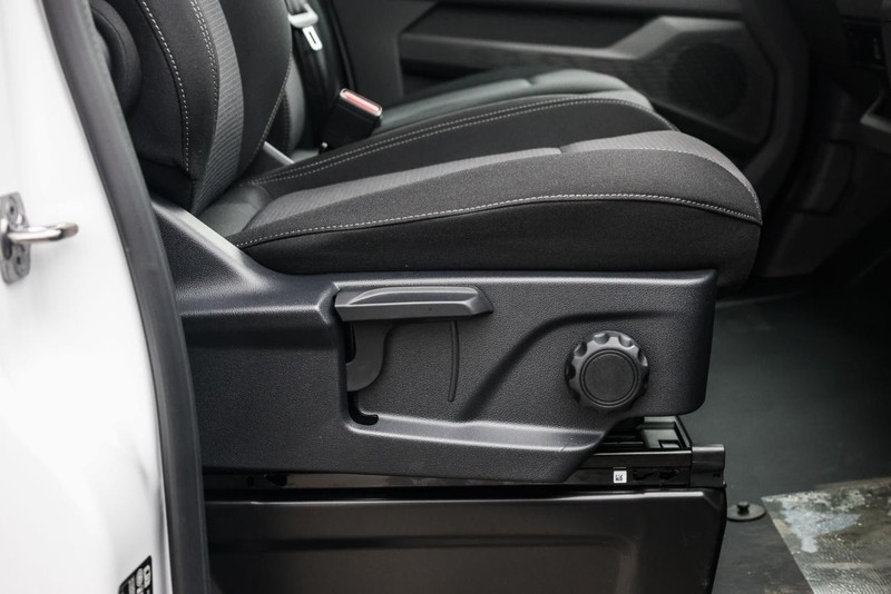 Volkswagen Transporter - Hatfield VW Commercial - Image 6