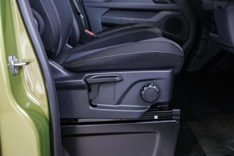 Volkswagen Transporter - Hatfield VW Commercial - Image 12