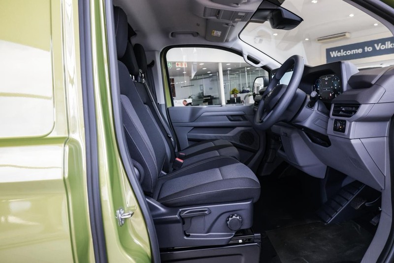 Volkswagen Transporter - Hatfield VW Commercial - Image 14